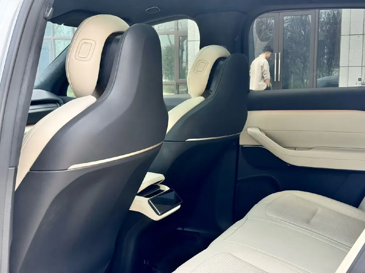 2024 NIO ES6 BEV 75KWH,autocango,china used car exporter,china ev exporter,chinese used car exporter,chinese used ev exporter