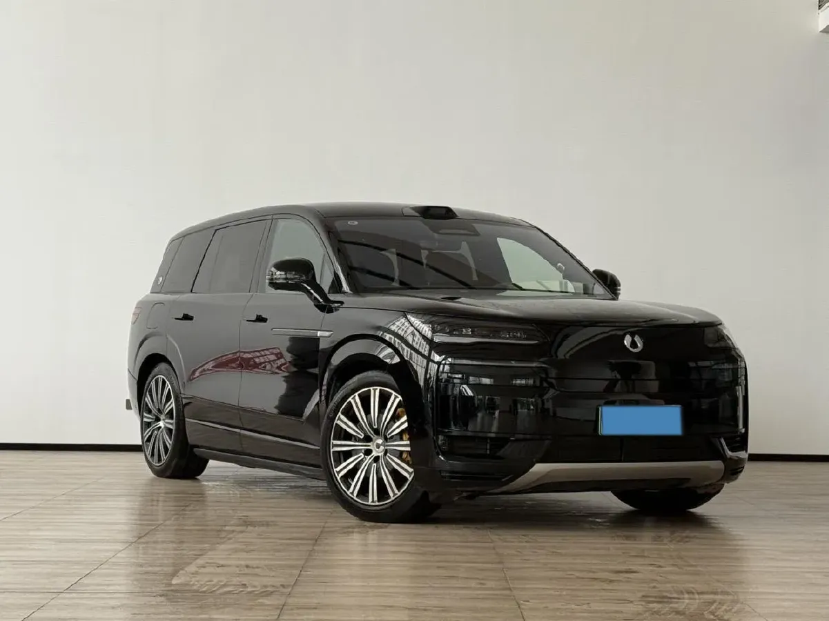 2025 Denza DenzaN9 2.0T 207HP L4 E-CVT PHEV,autocango,china used car exporter,china ev exporter,chinese used car exporter,chinese used ev exporter