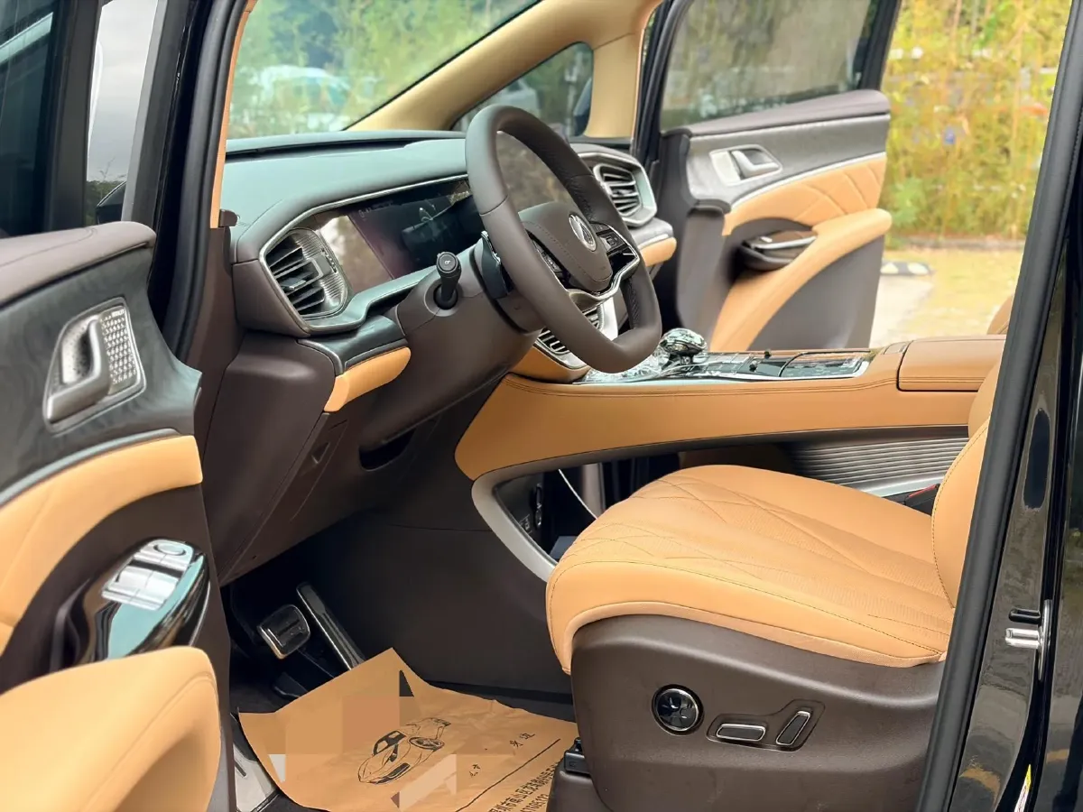 2025 Denza D9 1.5T 156HP L4 E-CVT PHEV 40KWH,autocango,china used car exporter,china ev exporter,chinese used car exporter,chinese used ev exporter