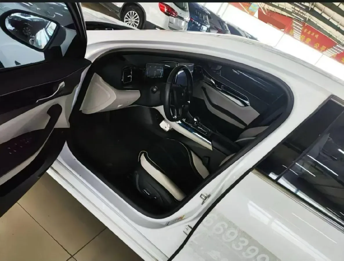 2023 BYD Qin Plus 1.5L 110HP L4 E-CVT PHEV 18.32KWH,autocango,china used car exporter,china ev exporter,chinese used car exporter,chinese used ev exporter