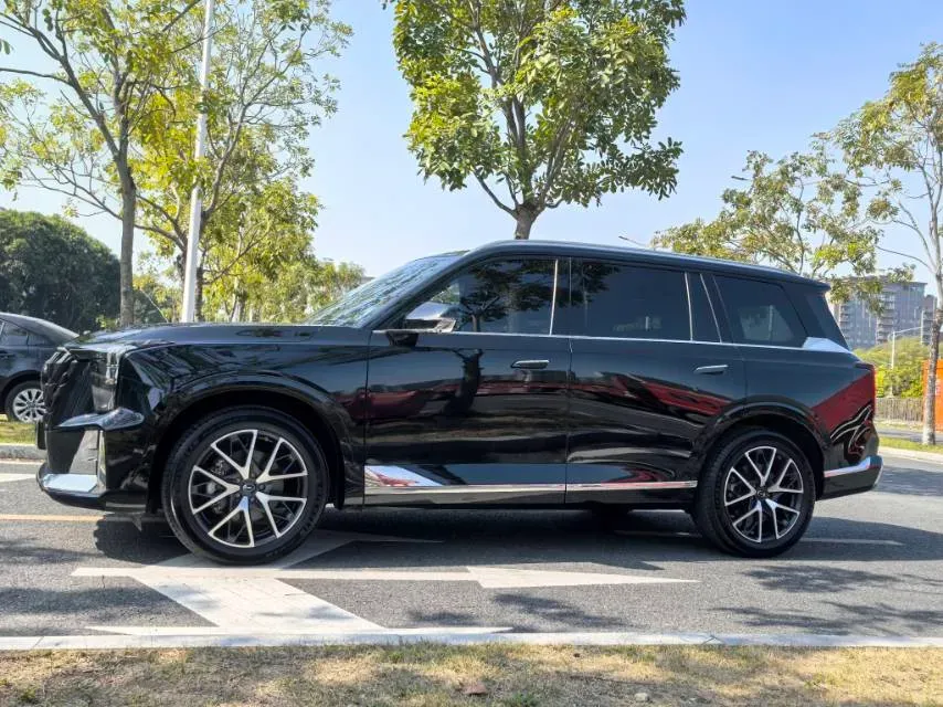 2022 GAC Trumpchi GS8 2.0T 190HP L4 E-CVT Hybrid,autocango,china used car exporter,china ev exporter,chinese used car exporter,chinese used ev exporter