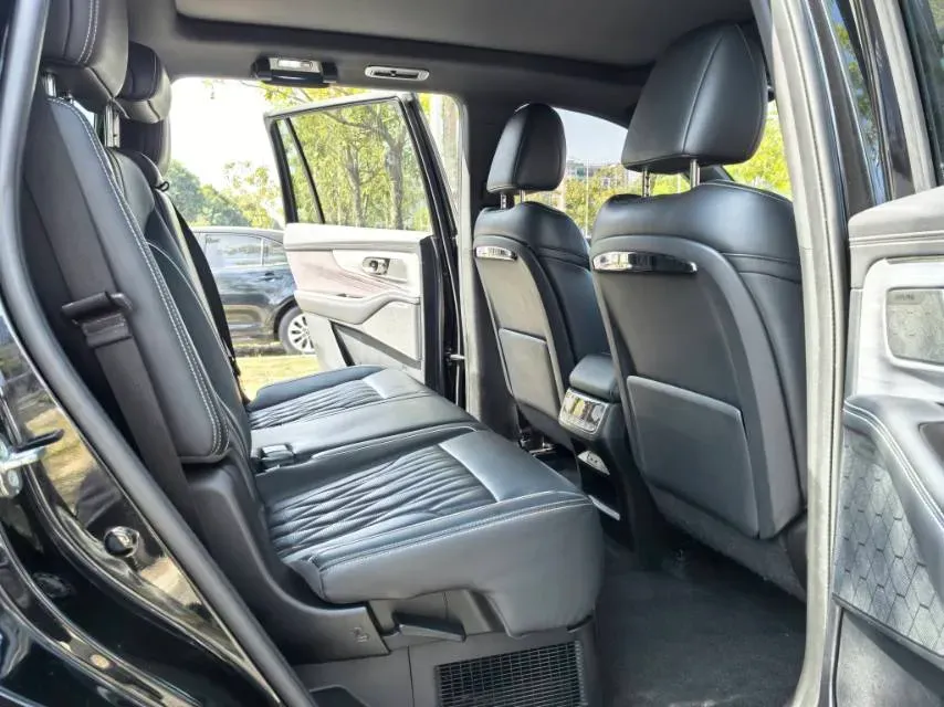 2022 GAC Trumpchi GS8 2.0T 190HP L4 E-CVT Hybrid,autocango,china used car exporter,china ev exporter,chinese used car exporter,chinese used ev exporter