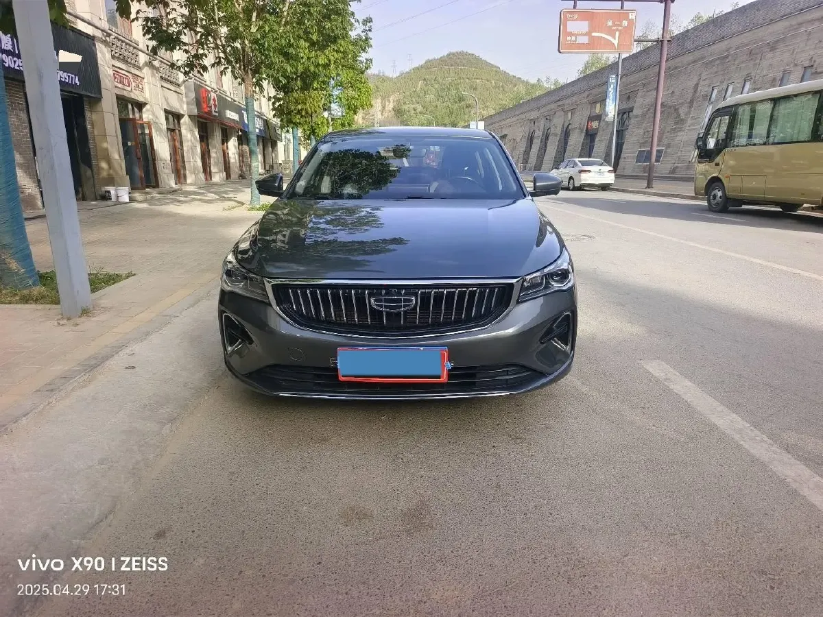 2023 Geely Emgrand 1.5L 127HP L4 CVT,autocango,china used car exporter,china ev exporter,chinese used car exporter,chinese used ev exporter