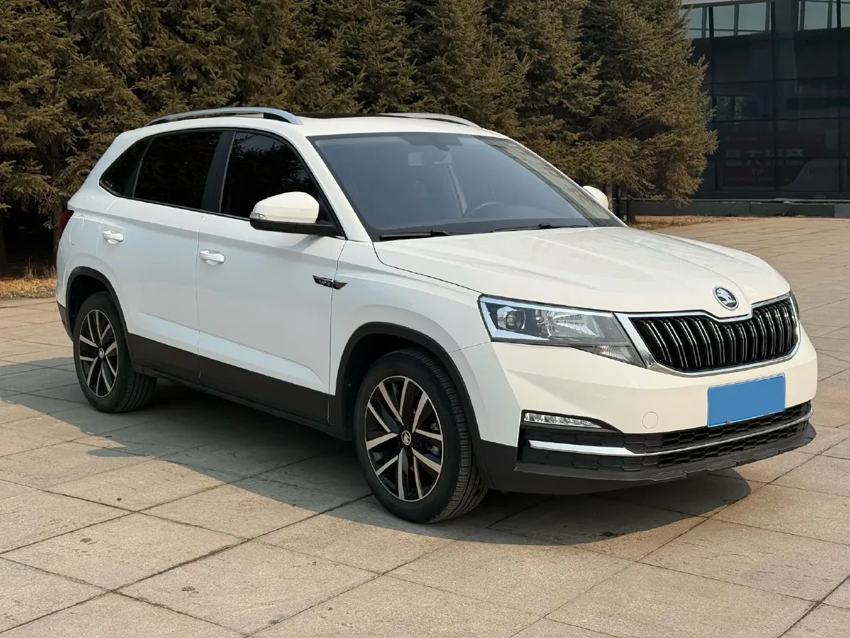2023 Skoda Kamiq 1.5L 109HP L4 6AT,autocango,china used car exporter,china ev exporter,chinese used car exporter,chinese used ev exporter