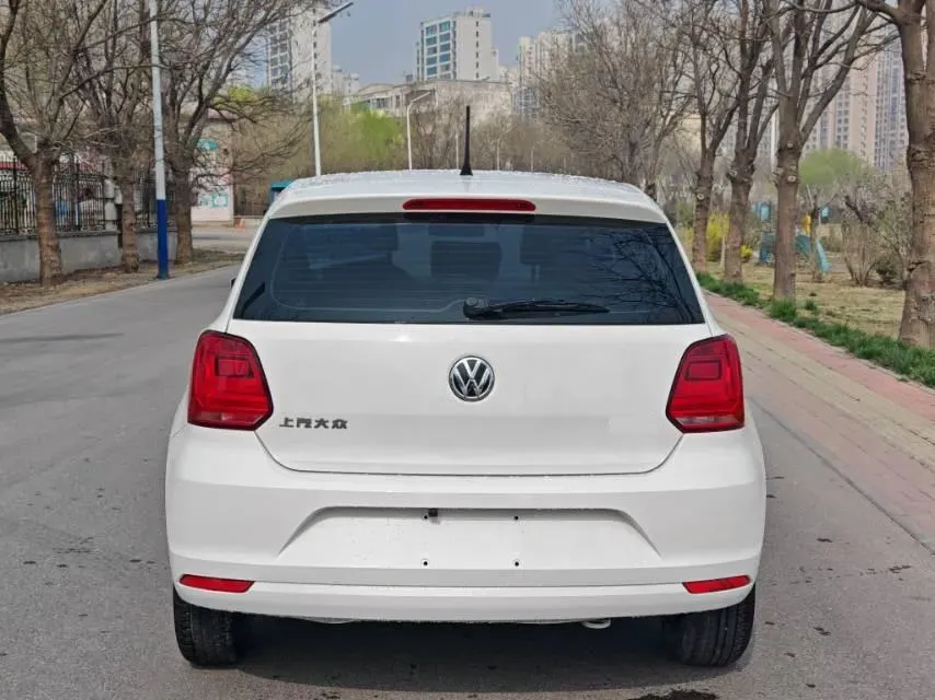 2016 Volkswagen Polo 1.4L 90HP L4 6AT,autocango,china used car exporter,china ev exporter,chinese used car exporter,chinese used ev exporter