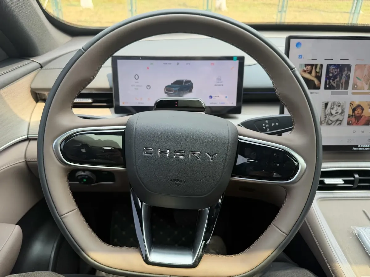 2025 Chery Tiggo 8 Plus 1.6T 197HP L4 7DCT,autocango,china used car exporter,china ev exporter,chinese used car exporter,chinese used ev exporter