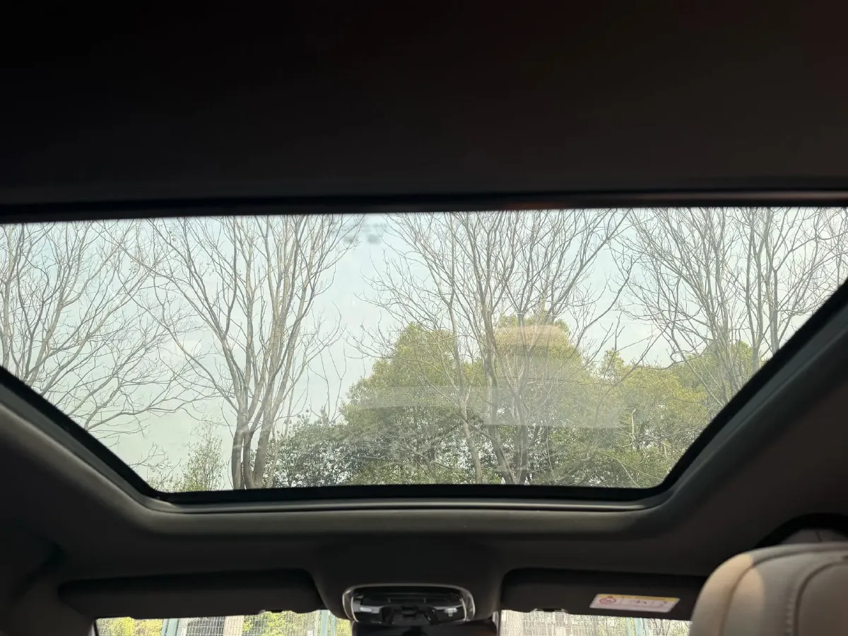 2025 Chery Tiggo 8 Plus 1.6T 197HP L4 7DCT,autocango,china used car exporter,china ev exporter,chinese used car exporter,chinese used ev exporter