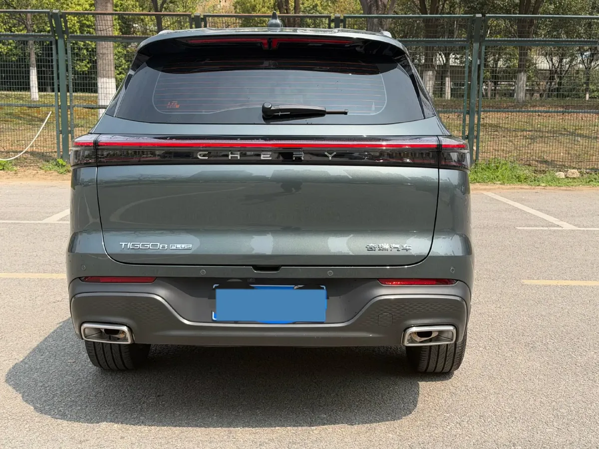 2025 Chery Tiggo 8 Plus 1.6T 197HP L4 7DCT,autocango,china used car exporter,china ev exporter,chinese used car exporter,chinese used ev exporter