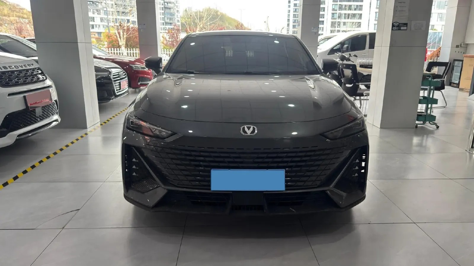 2022 ChangAn UNI-V 1.5T 188HP L4 7DCT,autocango,china used car exporter,china ev exporter,chinese used car exporter,chinese used ev exporter