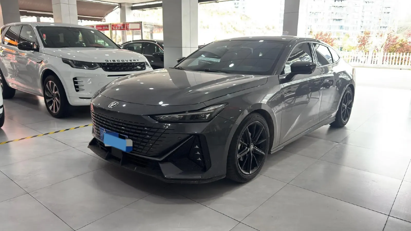 2022 ChangAn UNI-V 1.5T 188HP L4 7DCT,autocango,china used car exporter,china ev exporter,chinese used car exporter,chinese used ev exporter