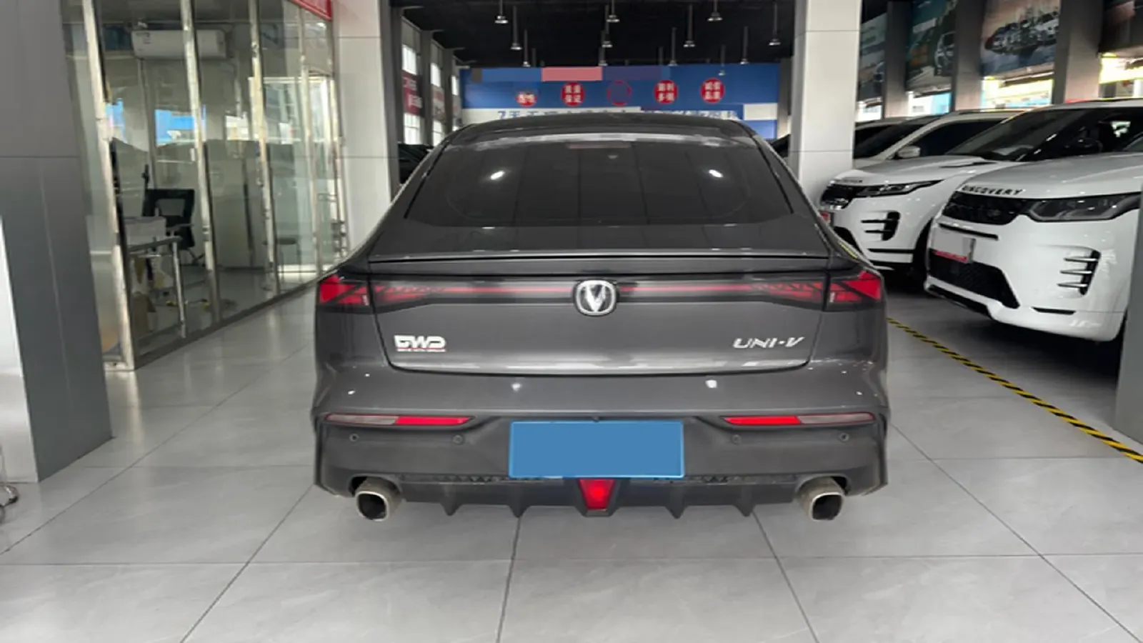 2022 ChangAn UNI-V 1.5T 188HP L4 7DCT,autocango,china used car exporter,china ev exporter,chinese used car exporter,chinese used ev exporter