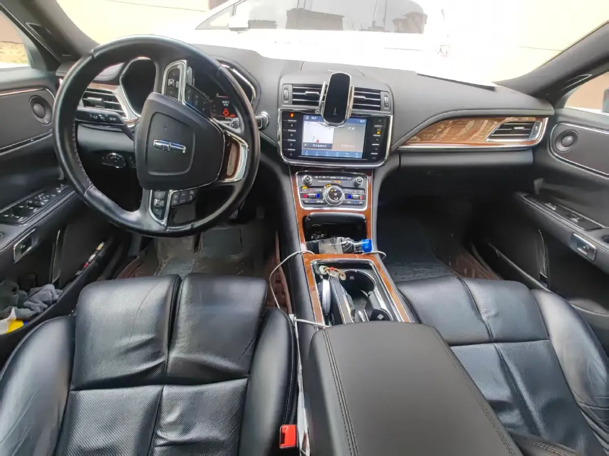 2020 Lincoln Continental 2.0T 241HP L4 6AT,autocango,china used car exporter,china ev exporter,chinese used car exporter,chinese used ev exporter