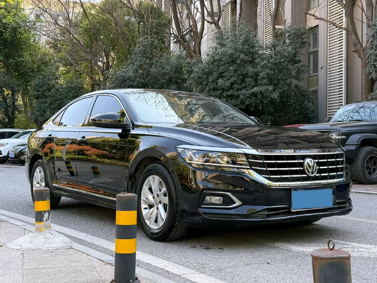 2019 Skoda Kodiak 2.0T 186HP L4 7DCT,autocango,china used car exporter,china ev exporter,chinese used car exporter,chinese used ev exporter