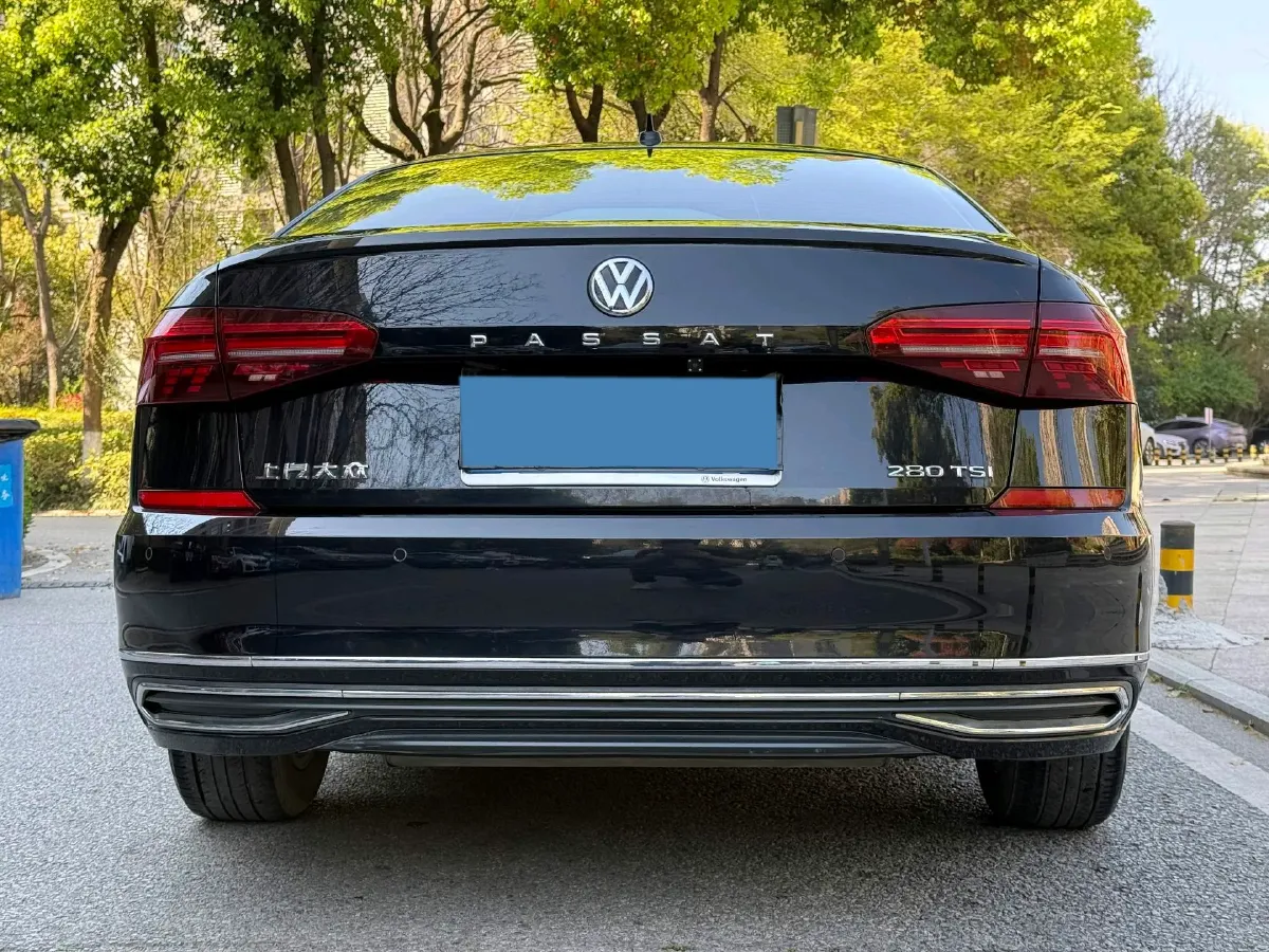 2019 Skoda Kodiak 2.0T 186HP L4 7DCT,autocango,china used car exporter,china ev exporter,chinese used car exporter,chinese used ev exporter