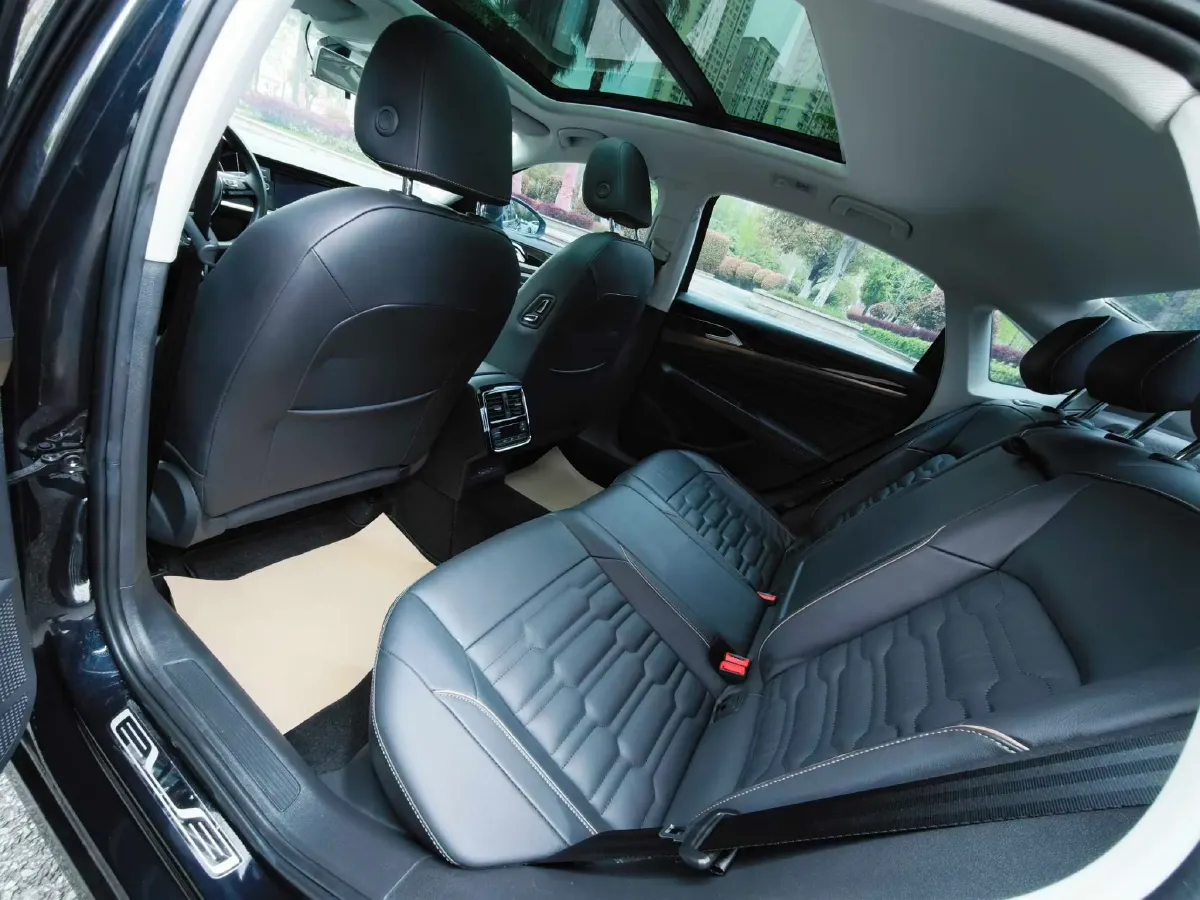 2019 Skoda Kodiak 2.0T 186HP L4 7DCT,autocango,china used car exporter,china ev exporter,chinese used car exporter,chinese used ev exporter