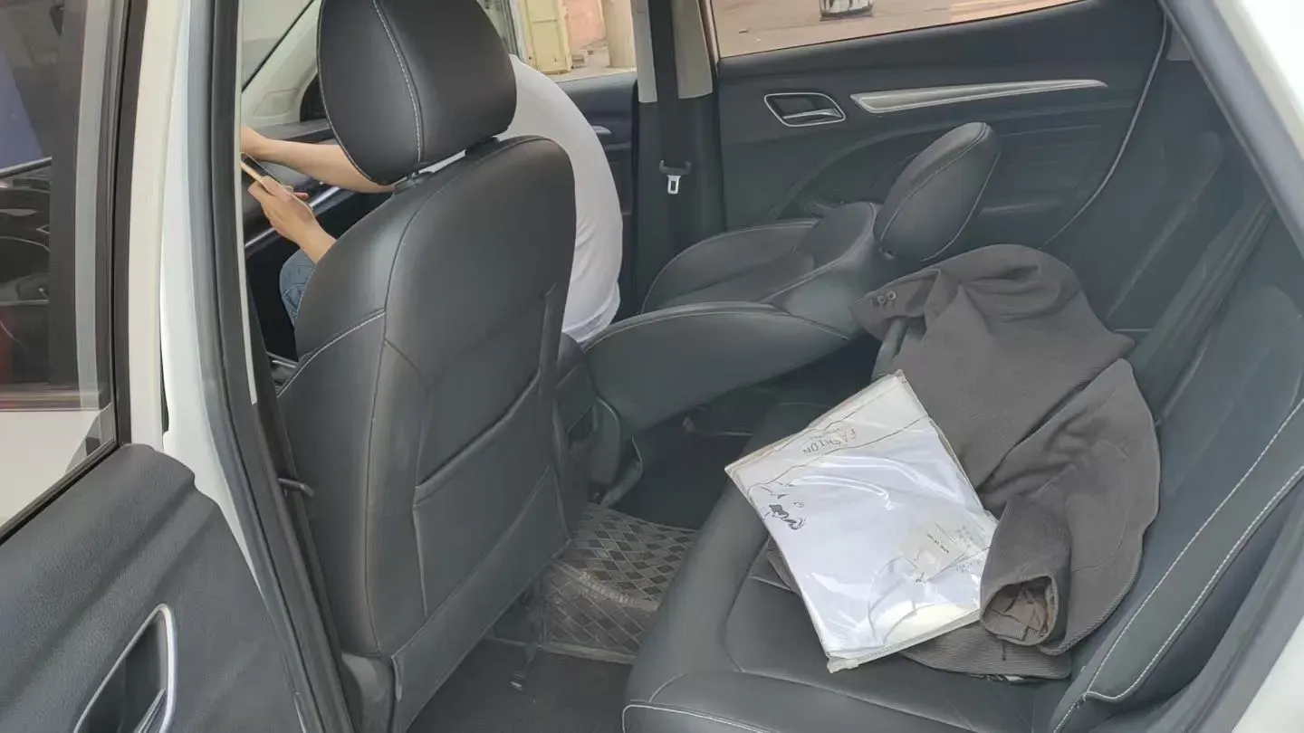 2020 Roewe RX3 1.6L 125HP L4 CVT,autocango,china used car exporter,china ev exporter,chinese used car exporter,chinese used ev exporter