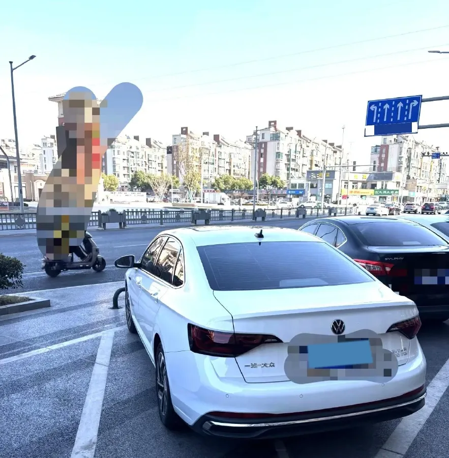 2024 Volkswagen Lavida 1.5T 160HP L4 7DCT,autocango,china used car exporter,china ev exporter,chinese used car exporter,chinese used ev exporter