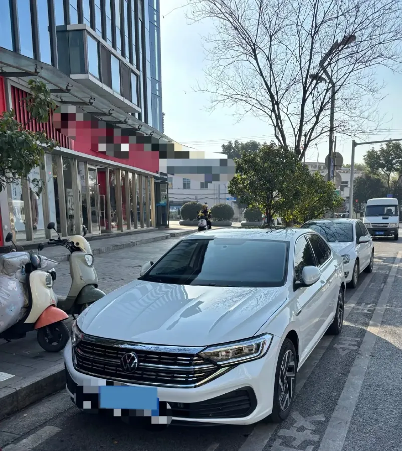 2024 Volkswagen Lavida 1.5T 160HP L4 7DCT,autocango,china used car exporter,china ev exporter,chinese used car exporter,chinese used ev exporter