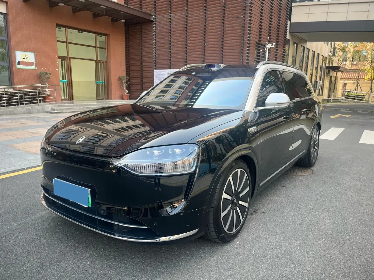 2024 AITO AITO M9 1.5T 152HP L4 REEV 42KWH,autocango,china used car exporter,china ev exporter,chinese used car exporter,chinese used ev exporter
