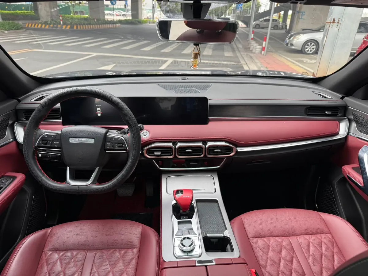 2024 Jetour X70 Plus 1.5T 156HP L4 6DCT,autocango,china used car exporter,china ev exporter,chinese used car exporter,chinese used ev exporter