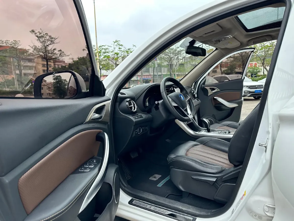 2017 BYD Song 1.5T 154HP L4 6DCT PHEV 16.9KWH,autocango,china used car exporter,china ev exporter,chinese used car exporter,chinese used ev exporter