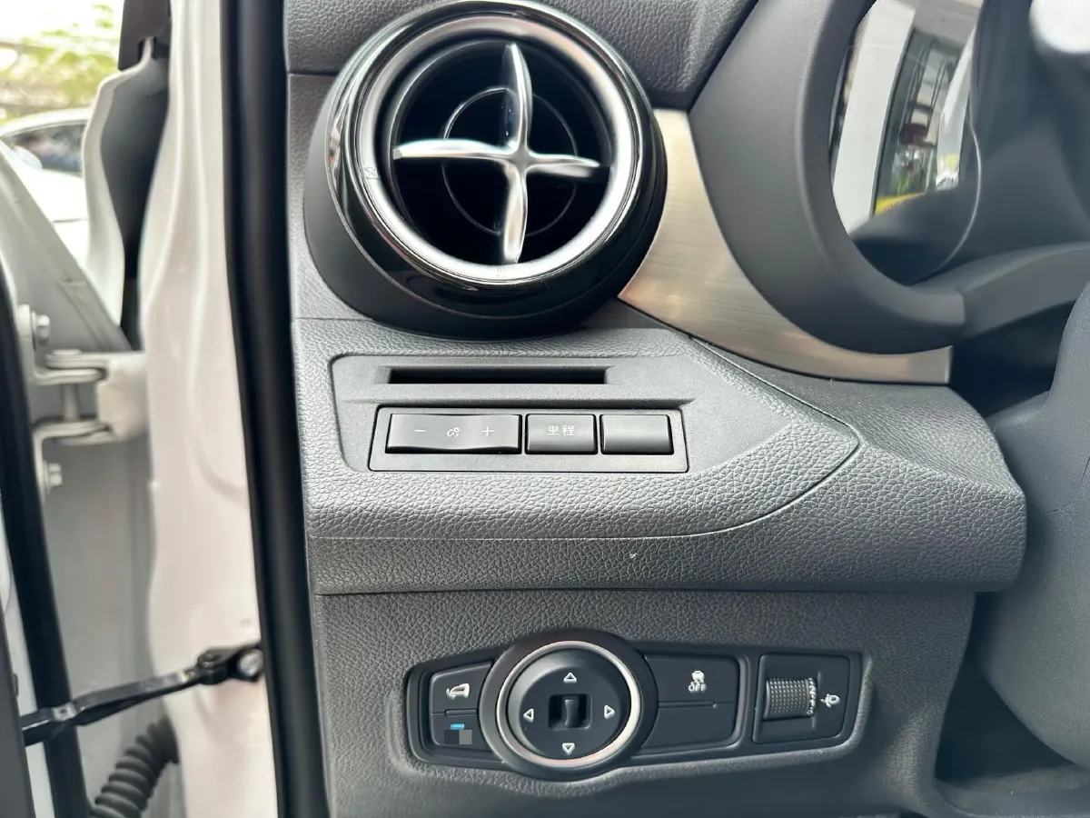 2017 BYD Song 1.5T 154HP L4 6DCT PHEV 16.9KWH,autocango,china used car exporter,china ev exporter,chinese used car exporter,chinese used ev exporter