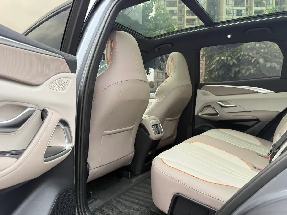 2023 BYD Song Pro 1.5L 110HP L4 E-CVT PHEV 18.3KWH,autocango,china used car exporter,china ev exporter,chinese used car exporter,chinese used ev exporter