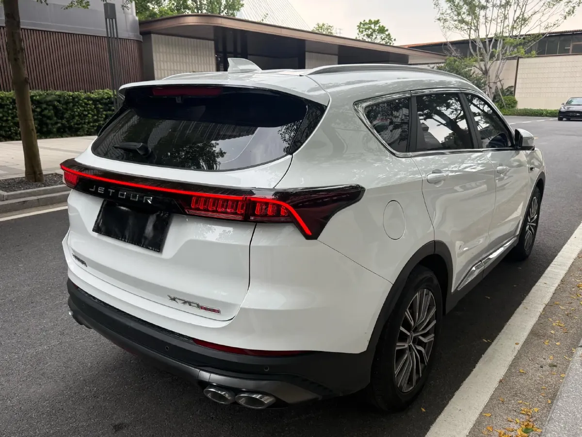 2023 ChangAn Oshan X7 Plus 1.5T 188HP L4 7DCT,autocango,china used car exporter,china ev exporter,chinese used car exporter,chinese used ev exporter