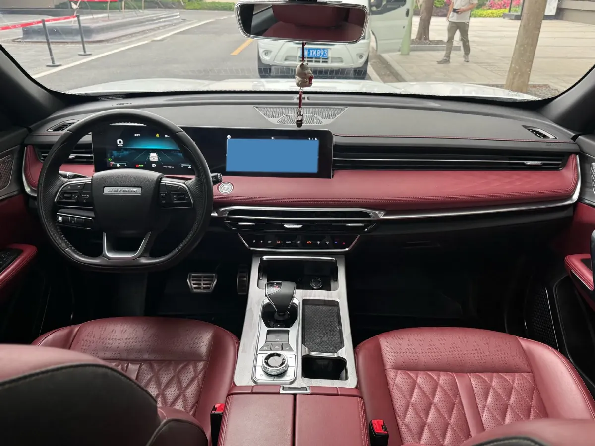 2023 ChangAn Oshan X7 Plus 1.5T 188HP L4 7DCT,autocango,china used car exporter,china ev exporter,chinese used car exporter,chinese used ev exporter