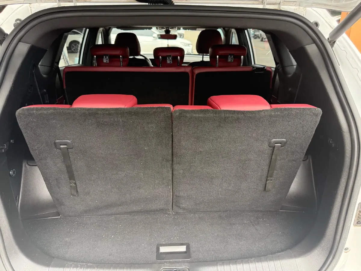 2023 ChangAn Oshan X7 Plus 1.5T 188HP L4 7DCT,autocango,china used car exporter,china ev exporter,chinese used car exporter,chinese used ev exporter