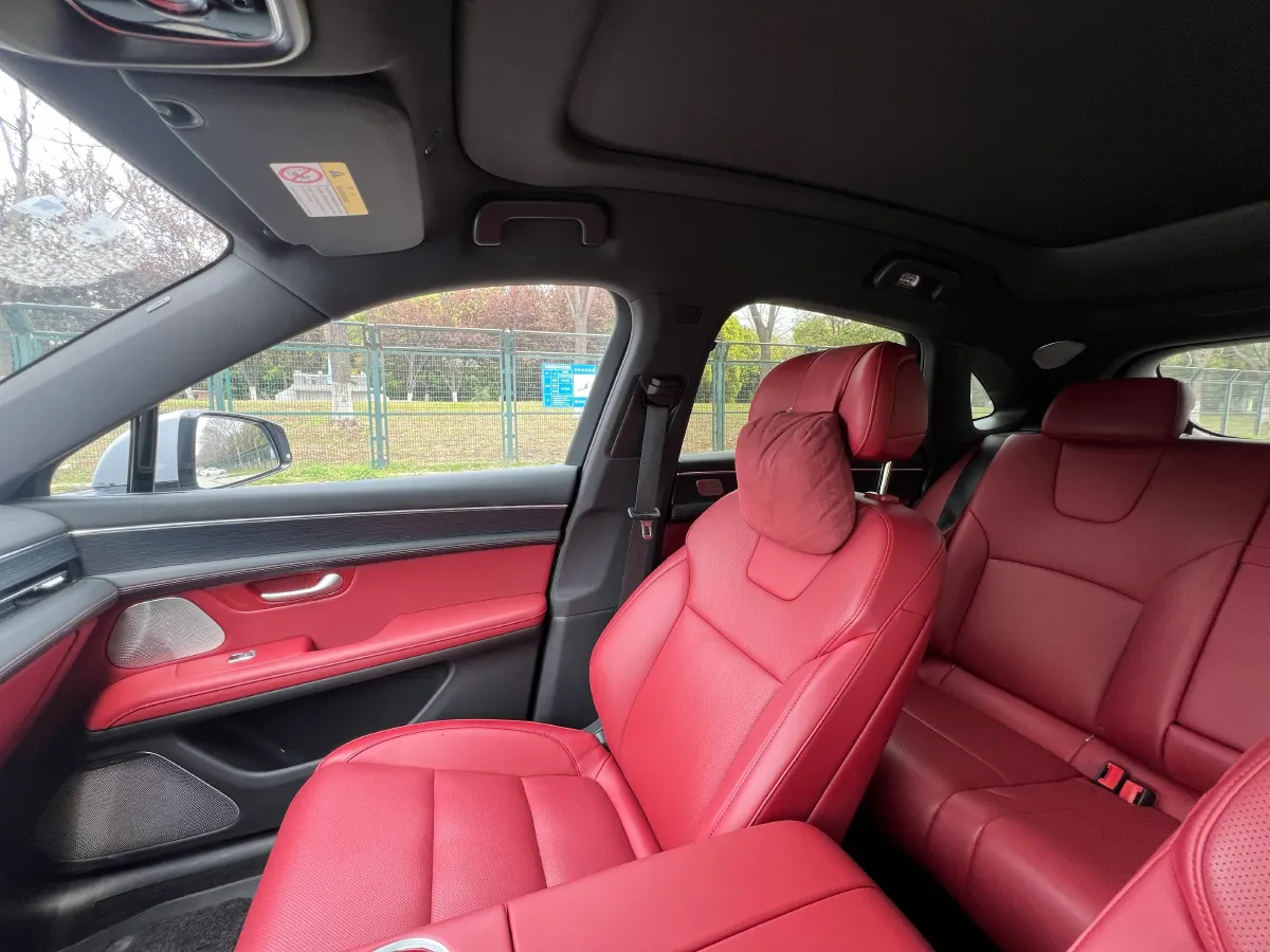 2025 AITO AITO M5 1.5T 152HP L4 REEV 42KWH,autocango,china used car exporter,china ev exporter,chinese used car exporter,chinese used ev exporter