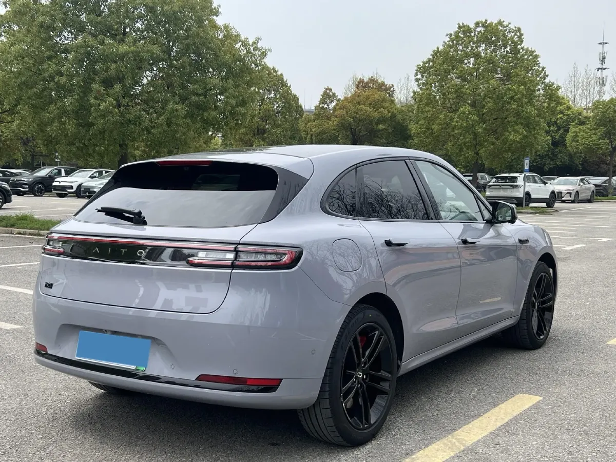 2025 AITO AITO M5 1.5T 152HP L4 REEV 42KWH,autocango,china used car exporter,china ev exporter,chinese used car exporter,chinese used ev exporter