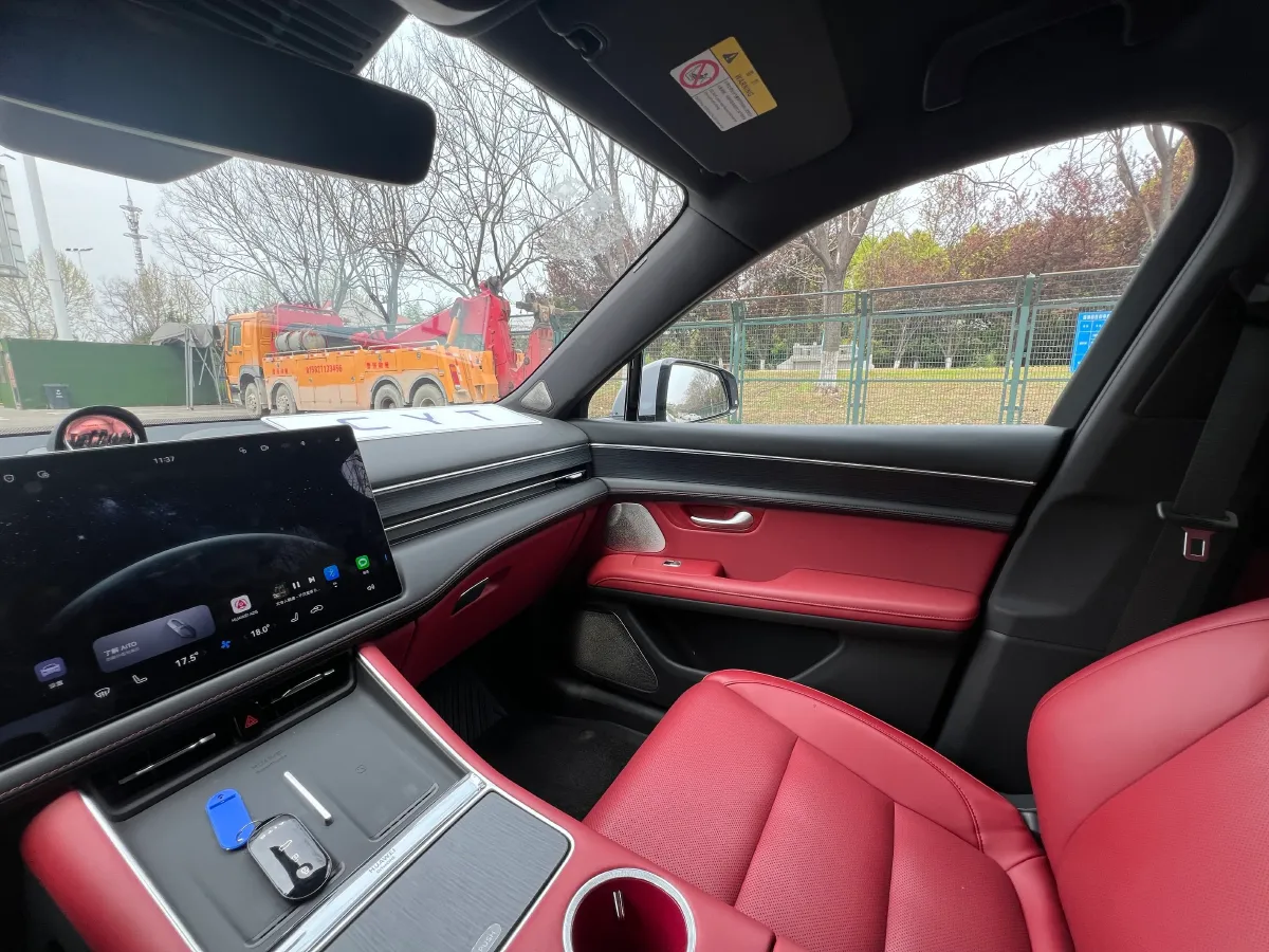 2025 AITO AITO M5 1.5T 152HP L4 REEV 42KWH,autocango,china used car exporter,china ev exporter,chinese used car exporter,chinese used ev exporter