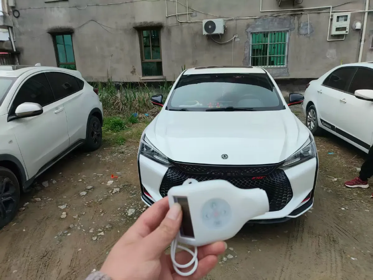 2021 DongFeng Aeolus YiXuan MAX 1.5T 190HP L4 7DCT,autocango,china used car exporter,china ev exporter,chinese used car exporter,chinese used ev exporter