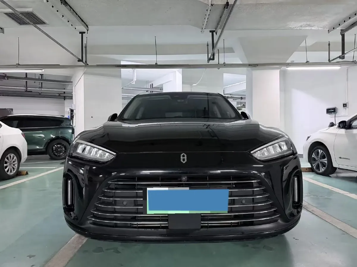 2022 Isuzu Mu-X 2.0T 220HP L4 8AT,autocango,china used car exporter,china ev exporter,chinese used car exporter,chinese used ev exporter