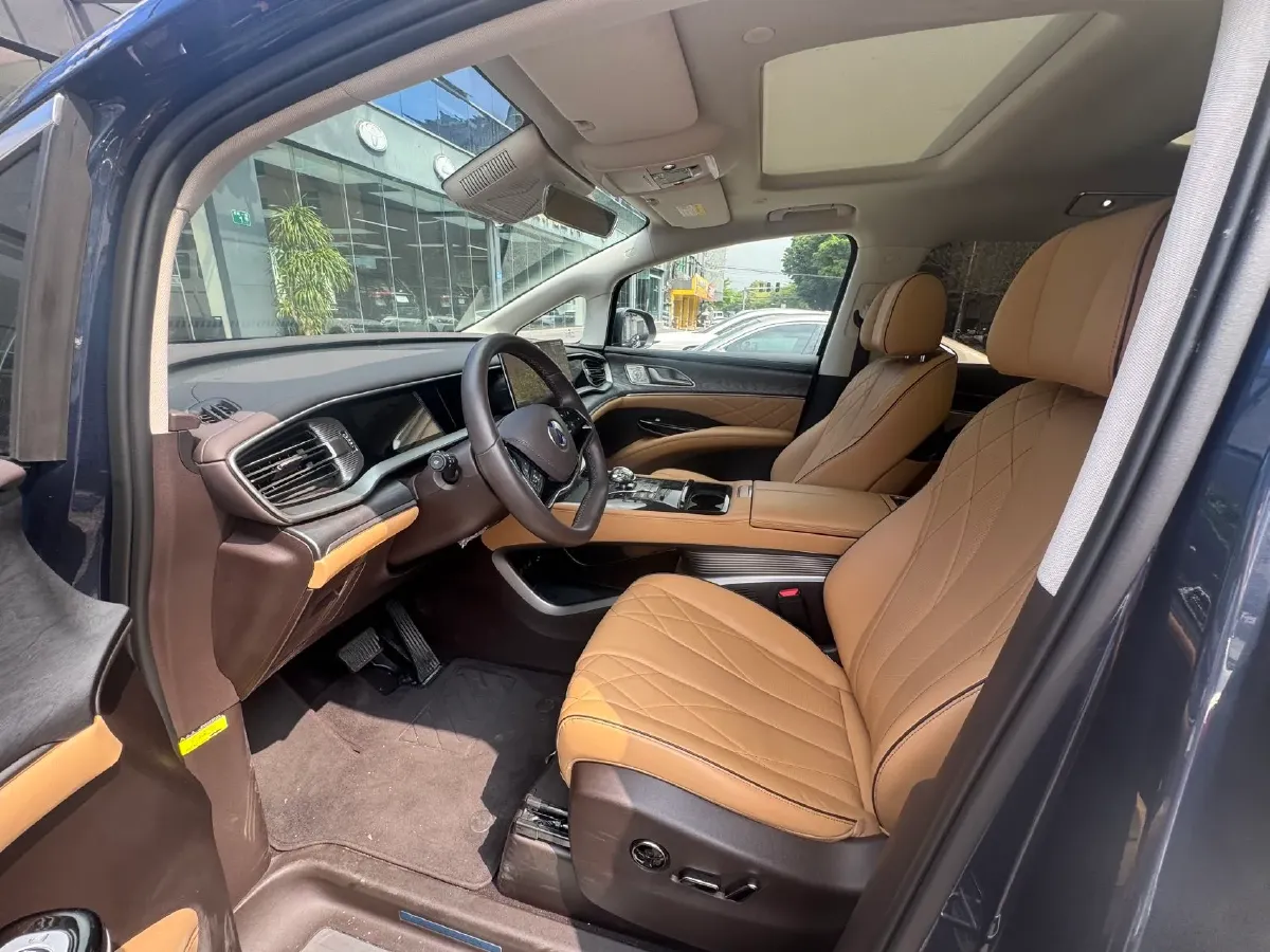 2024 Denza D9 1.5T 139HP L4 E-CVT PHEV 40KWH,autocango,china used car exporter,china ev exporter,chinese used car exporter,chinese used ev exporter