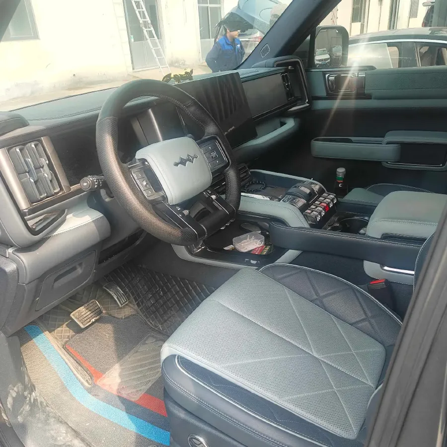 2023 FangChengBao Bao 5 1.5T 194HP L4 E-CVT PHEV 31.8KWH,autocango,china used car exporter,china ev exporter,chinese used car exporter,chinese used ev exporter