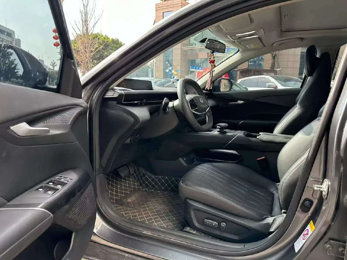 2024 ChangAn QiYuan A05 1.5L 110HP L4 E-CVT PHEV 9.07KWH,autocango,china used car exporter,china ev exporter,chinese used car exporter,chinese used ev exporter