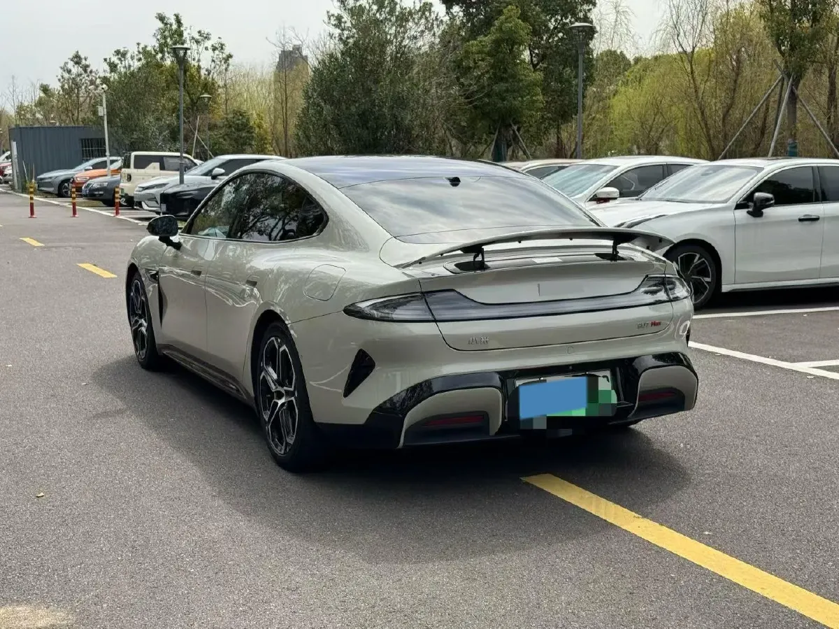 2024 MI SU7 BEV 101KWH,autocango,china used car exporter,china ev exporter,chinese used car exporter,chinese used ev exporter