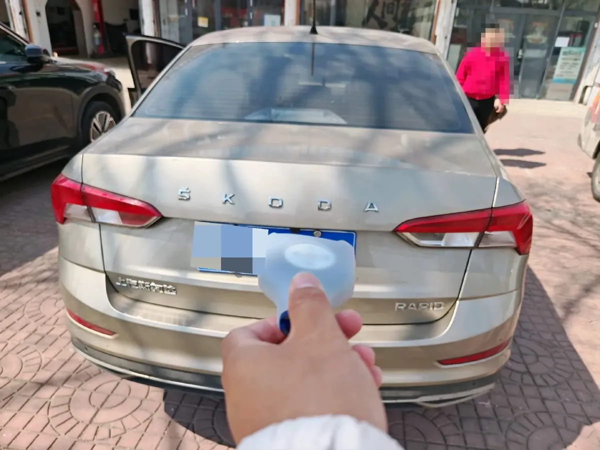 2020 Skoda Rapid 1.5L 112HP L4 6AT,autocango,china used car exporter,china ev exporter,chinese used car exporter,chinese used ev exporter