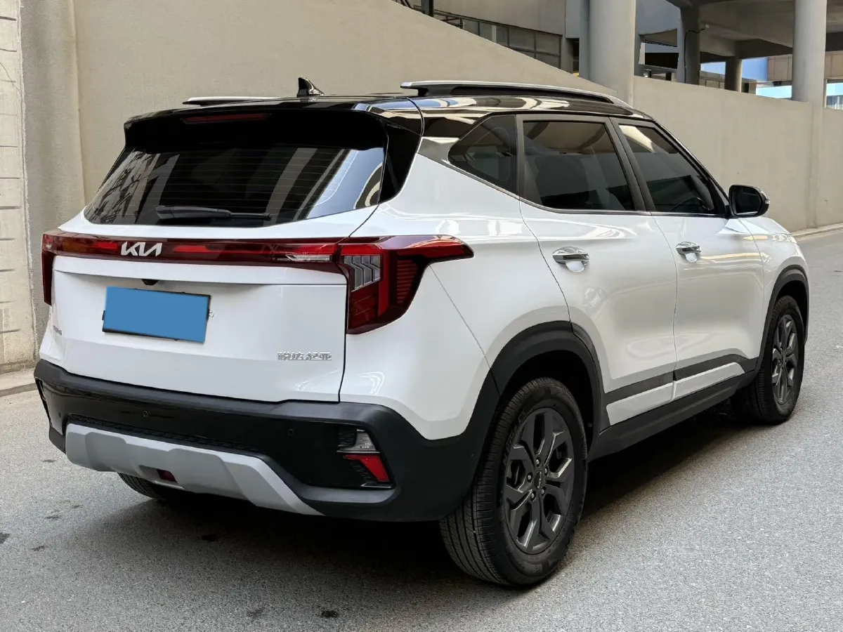 2023 Kia Seltos 1.5L 115HP L4 CVT,autocango,china used car exporter,china ev exporter,chinese used car exporter,chinese used ev exporter