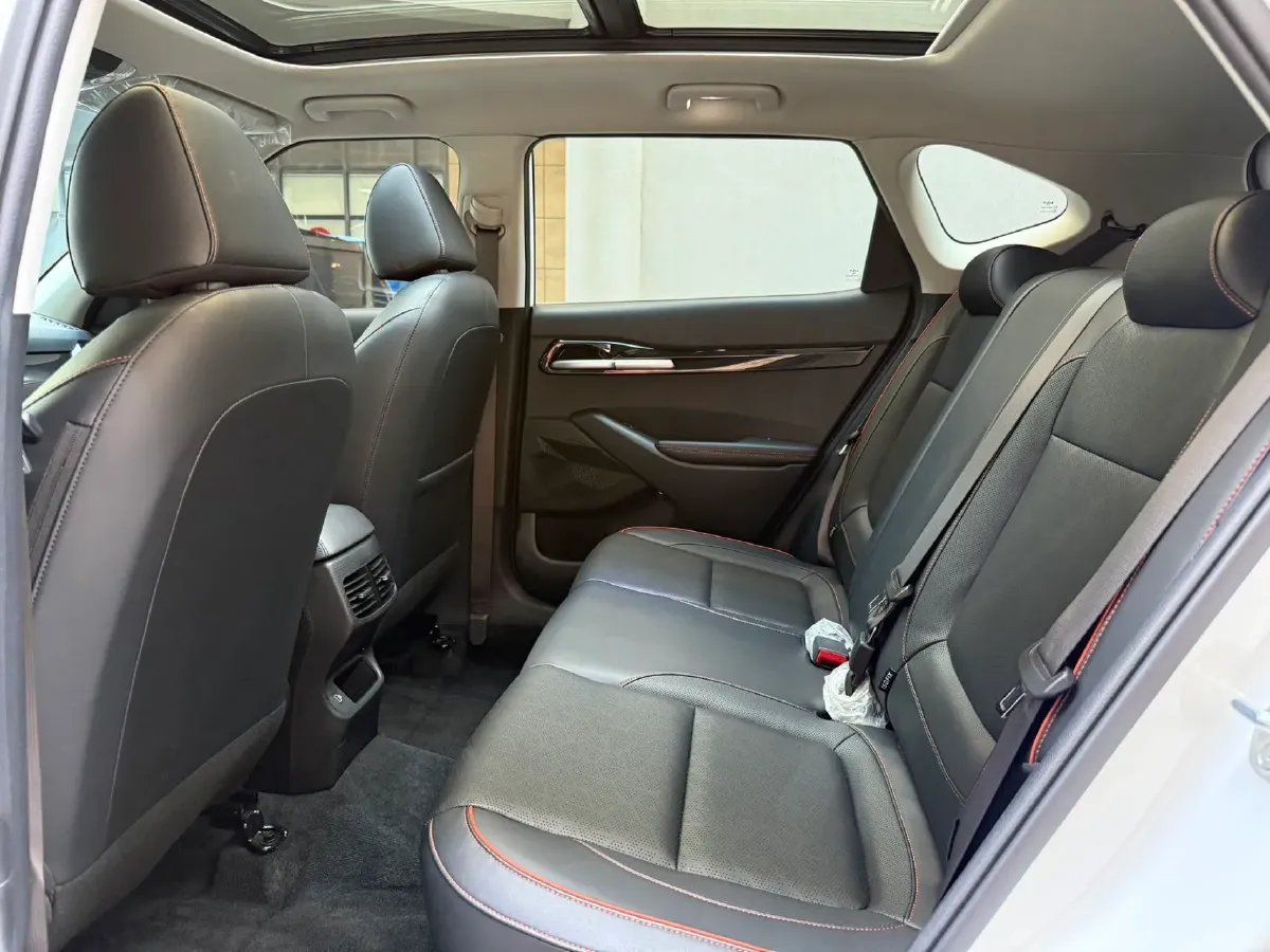 2023 Kia Seltos 1.5L 115HP L4 CVT,autocango,china used car exporter,china ev exporter,chinese used car exporter,chinese used ev exporter