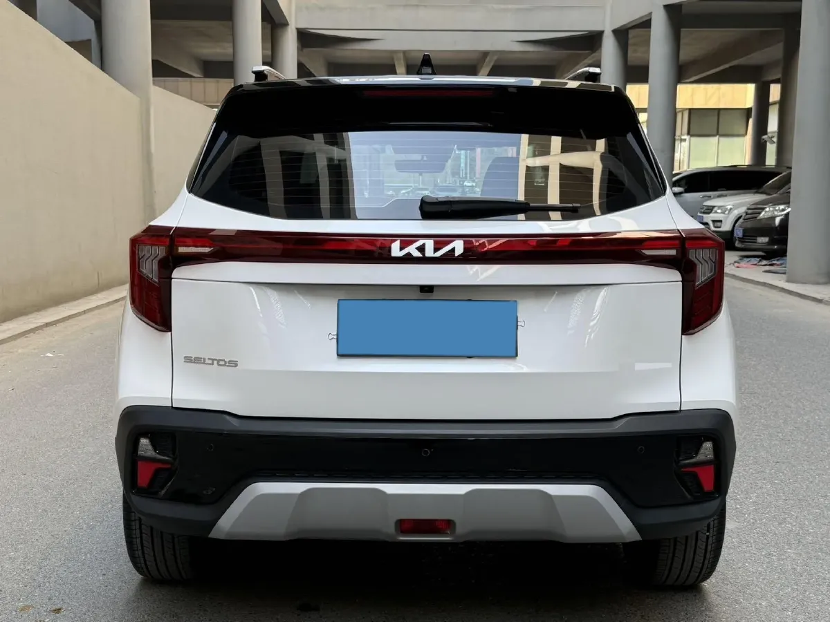 2023 Kia Seltos 1.5L 115HP L4 CVT,autocango,china used car exporter,china ev exporter,chinese used car exporter,chinese used ev exporter