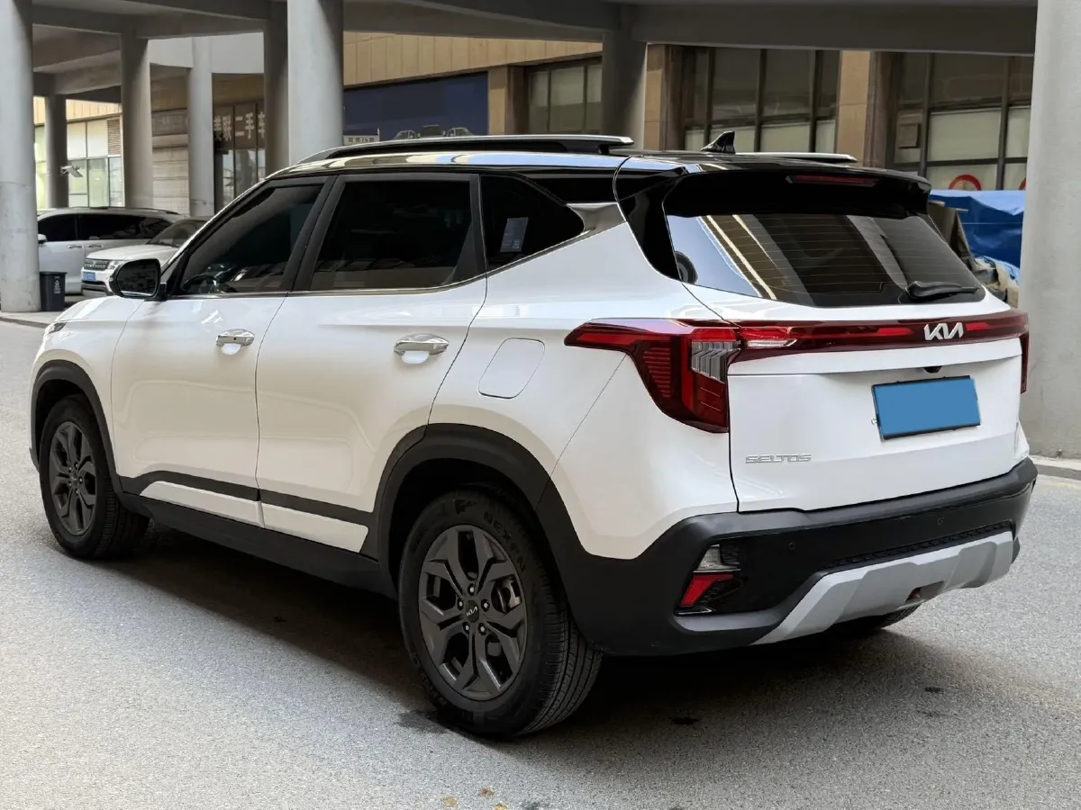2023 Kia Seltos 1.5L 115HP L4 CVT,autocango,china used car exporter,china ev exporter,chinese used car exporter,chinese used ev exporter