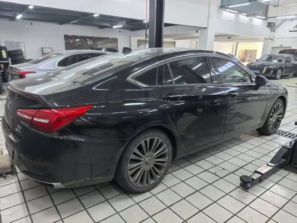 2020 HongQi H5 1.5T 169HP L4 7DCT,autocango,china used car exporter,china ev exporter,chinese used car exporter,chinese used ev exporter