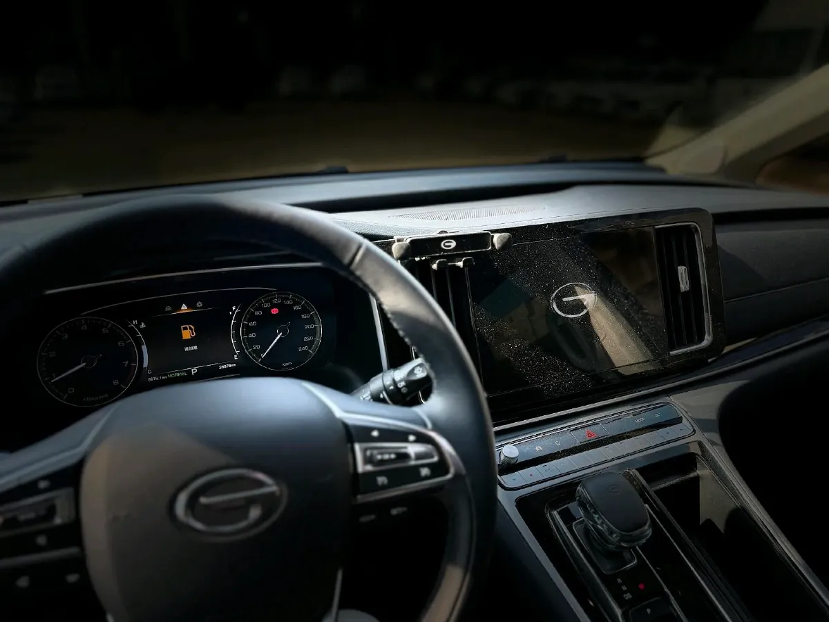 2024 GAC Trumpchi M8 2.0T 252HP L4 8AT,autocango,china used car exporter,china ev exporter,chinese used car exporter,chinese used ev exporter