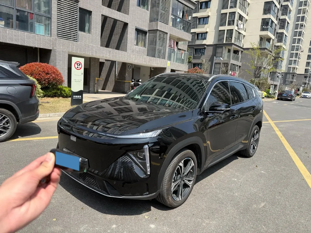2024 Geely Galaxy L7 1.5T 163HP L4 3DHT PHEV 18.7KWH,autocango,china used car exporter,china ev exporter,chinese used car exporter,chinese used ev exporter