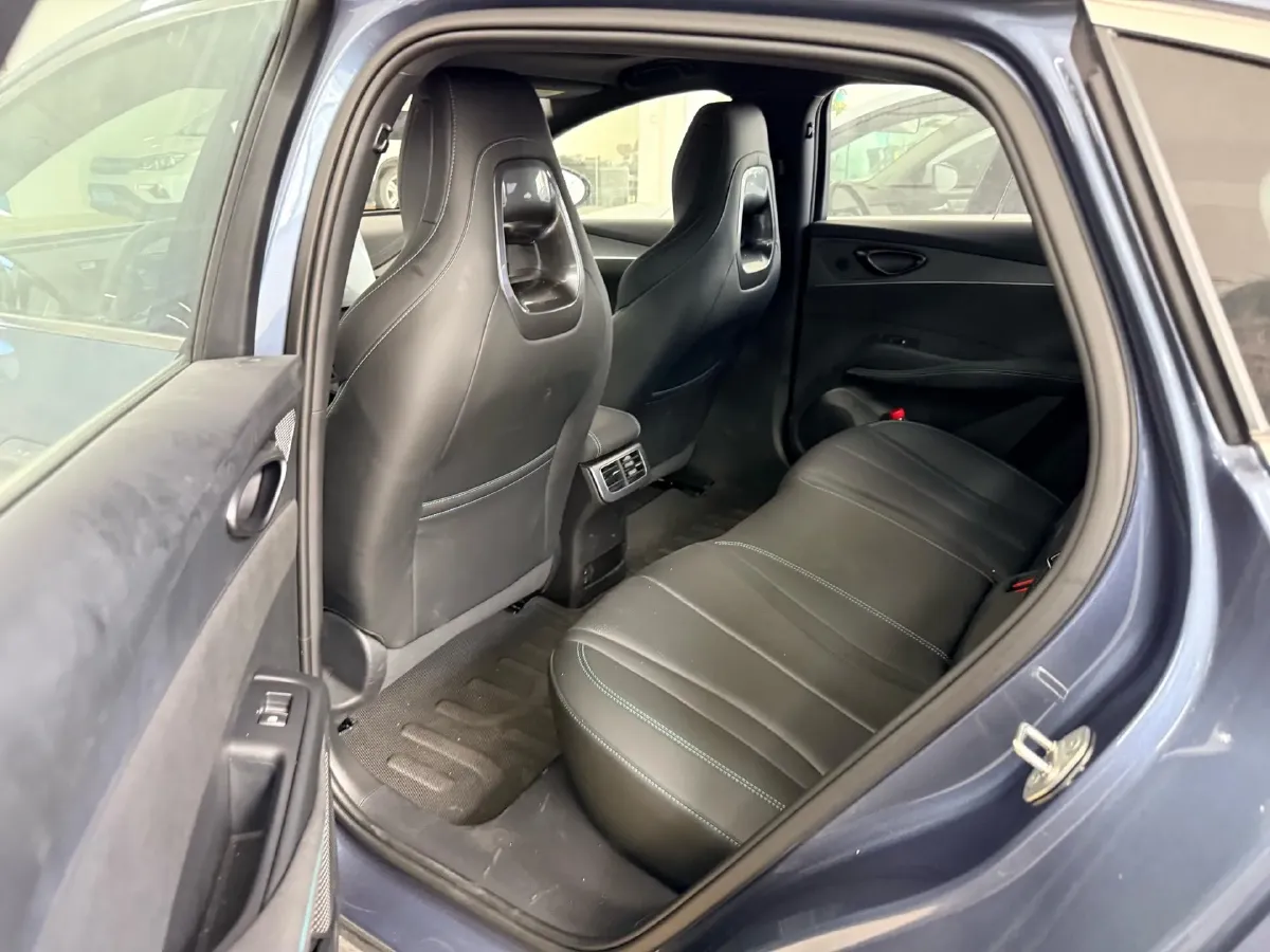 2025 BYD Seal 06 1.5L 101HP L4 E-CVT PHEV 15.87KWH,autocango,china used car exporter,china ev exporter,chinese used car exporter,chinese used ev exporter