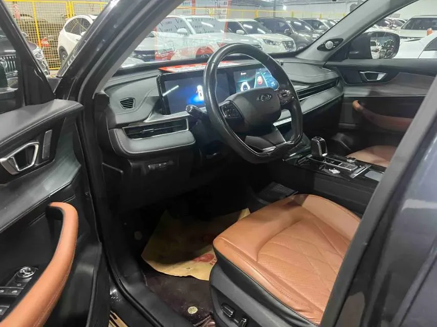 2021 Chery Tiggo 8 Plus 1.6T 197HP L4 7DCT,autocango,china used car exporter,china ev exporter,chinese used car exporter,chinese used ev exporter