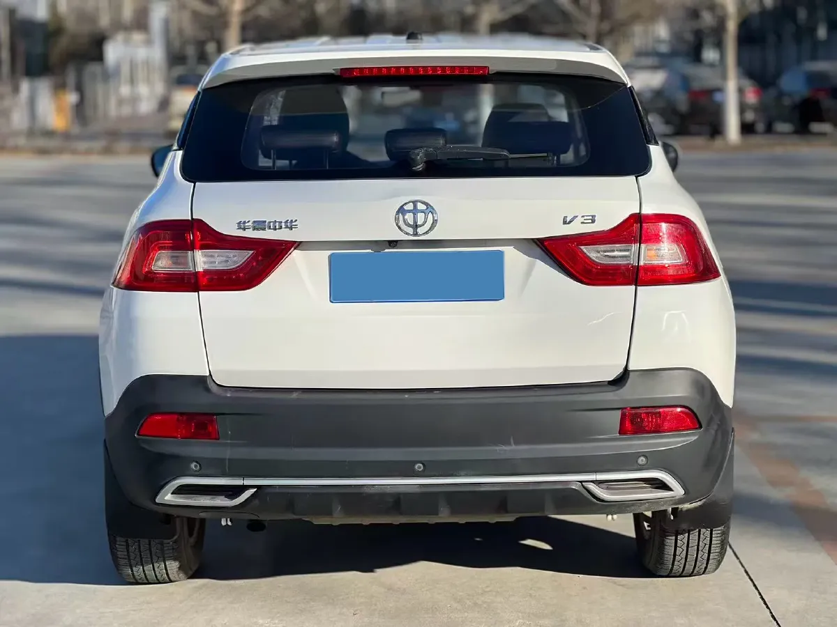 2016 Brilliance Auto V3 1.5L 112HP L4 5AT,autocango,china used car exporter,china ev exporter,chinese used car exporter,chinese used ev exporter